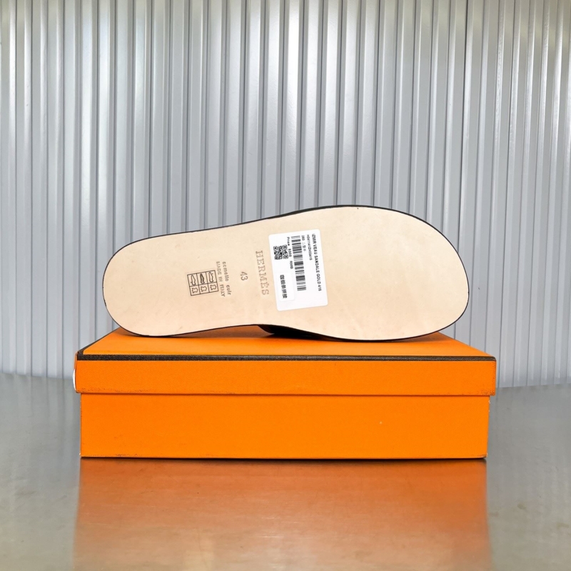H**me5 slippers